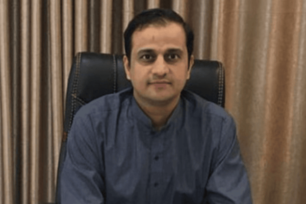 Case Filed Against Karachi Mayor’s Spokesperson for Firing at Businessman Case Filed Against Karachi Mayor’s Spokesperson for Firing at Businessman