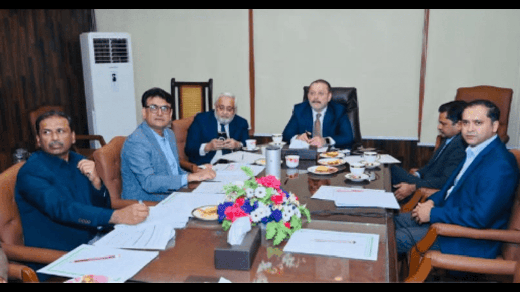 Sindh Government Accelerates Red Line BRT Project: Senior Minister Orders Immediate Action