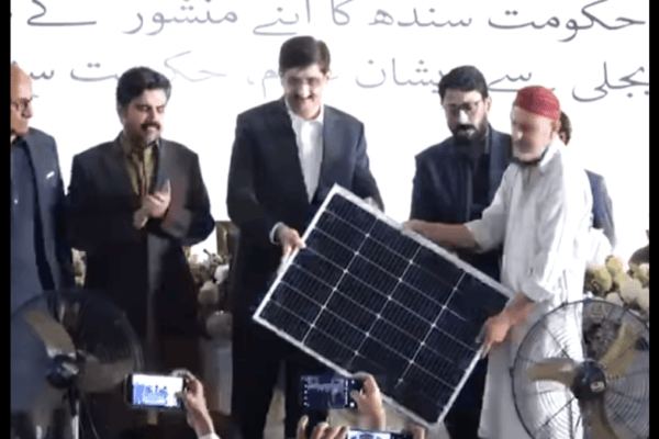 Sindh Government Takes a Bold Step Towards Renewable Energy: Solar Home Systems Distributed in Karachi