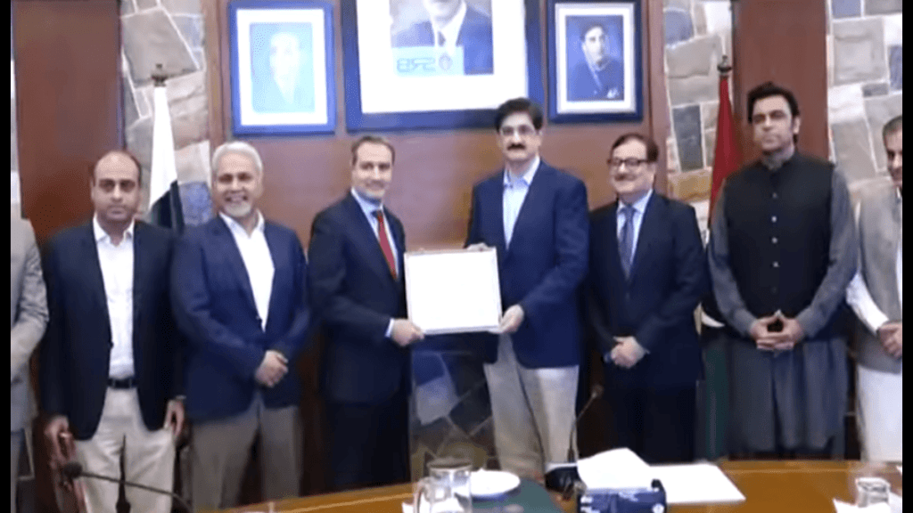 CM Murad Ali Shah Honors Tax Reforms Milestone at Award Ceremony